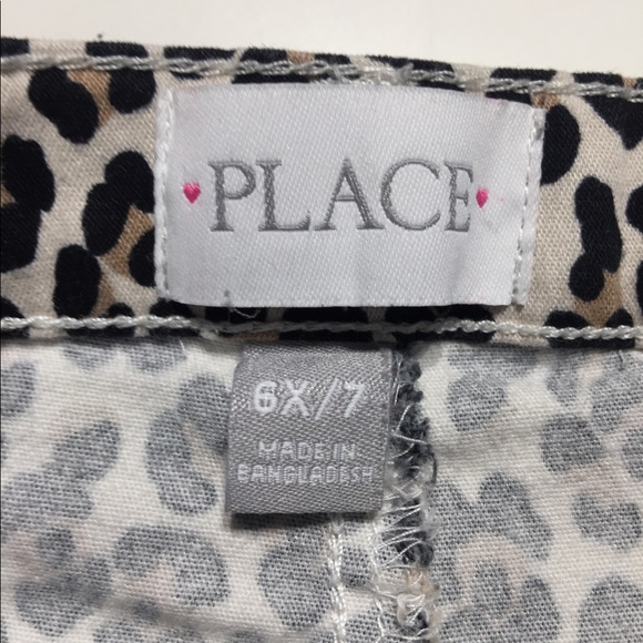 Children’s place leopard shorts - Picture 3 of 3